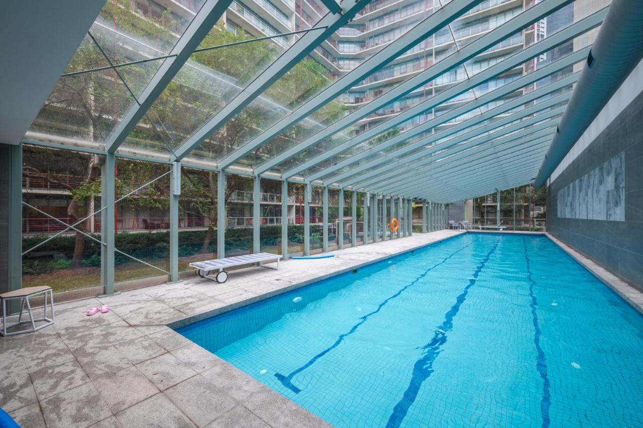 Exclusive - Southbank Tower Apartment *